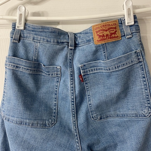 Levi’s 721 High Rise Skinny - Picture 2 of 2